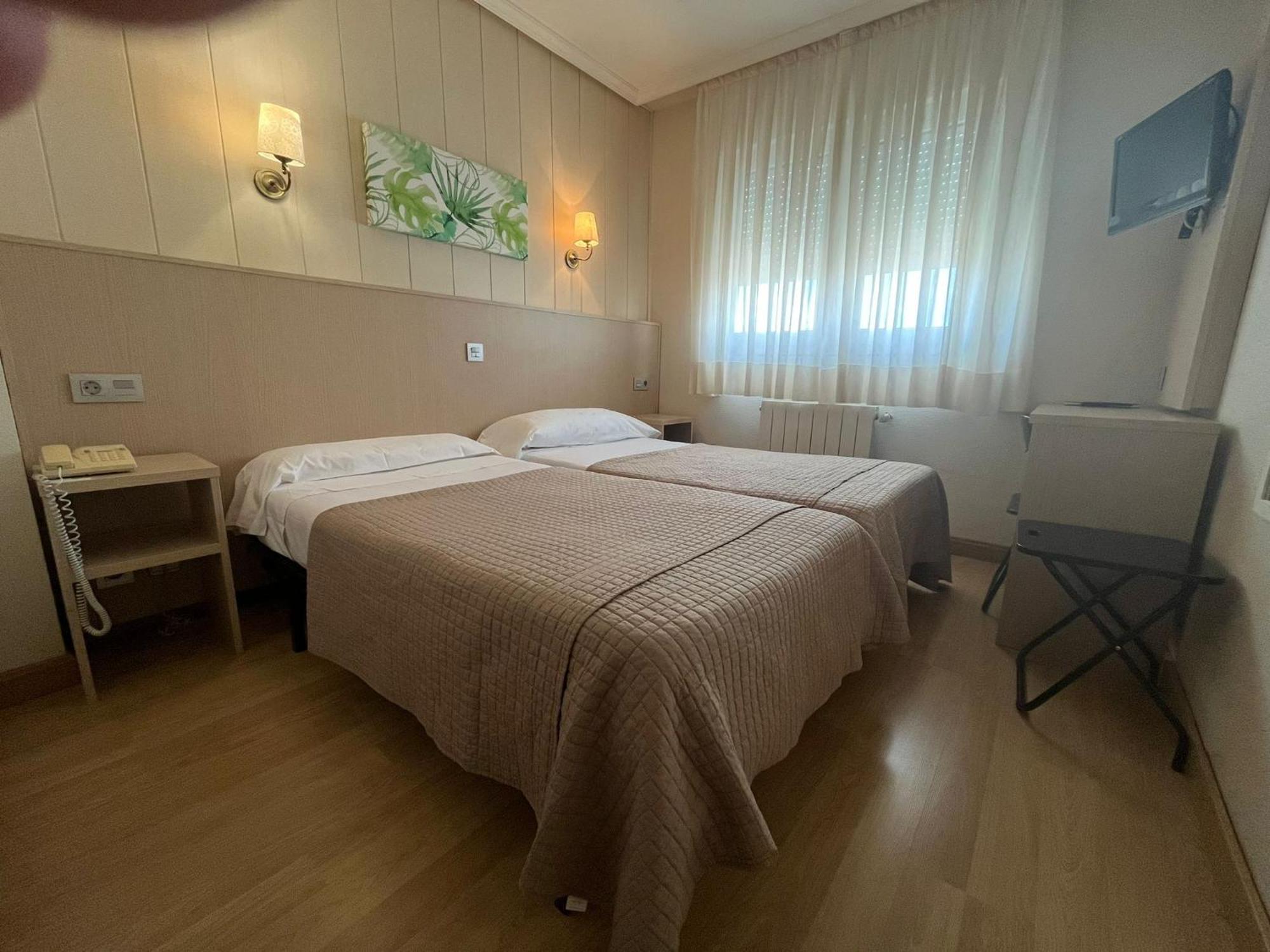 Hotel La Basilica Venta de Baños Dış mekan fotoğraf